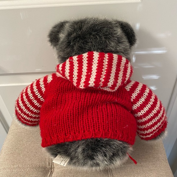 Dillards USA Gray Bear 17" Hoodie Knitted Sweater Flag Red Plush Stuffed - Picture 7 of 9